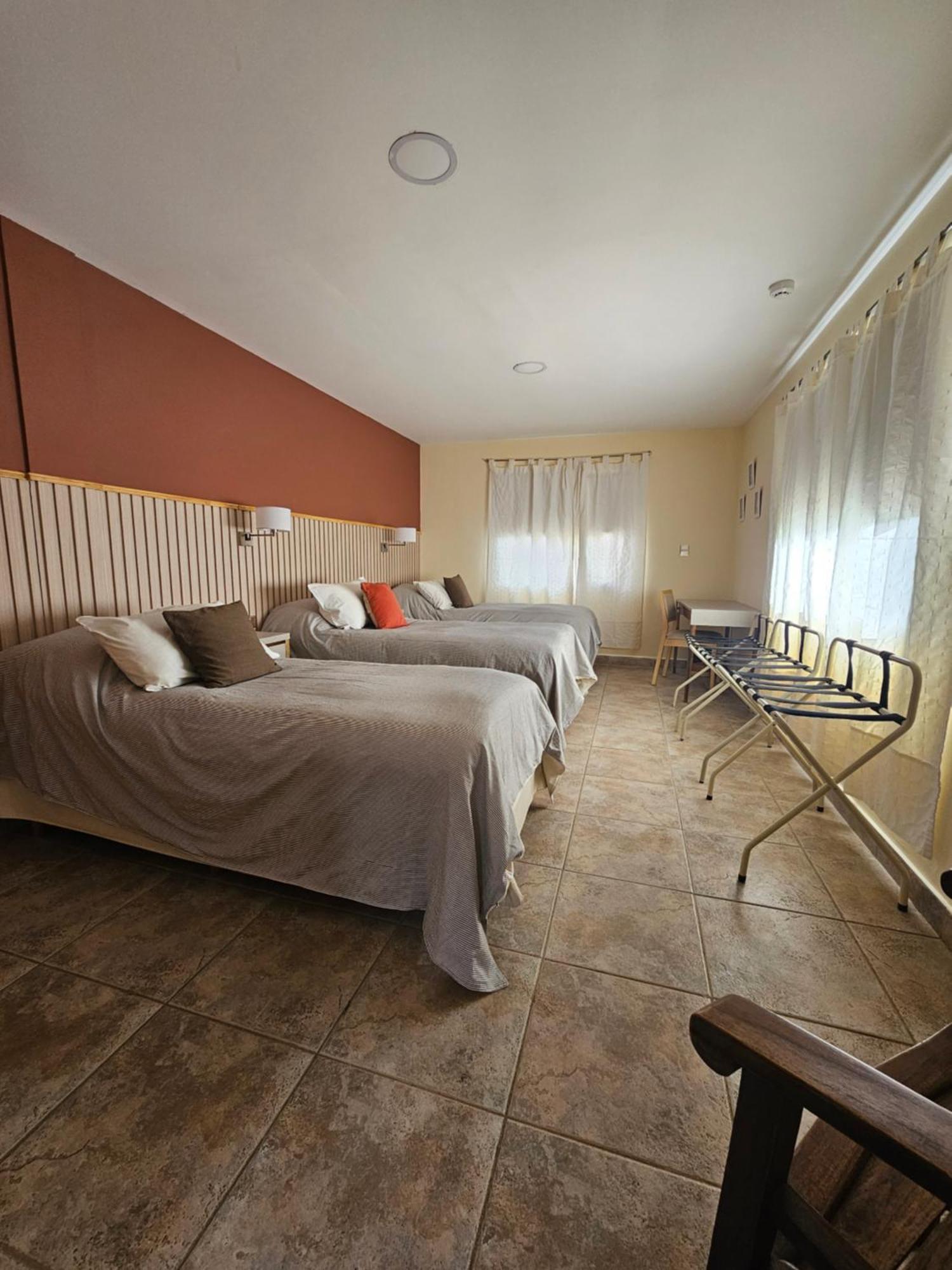Hotel Lunajuim El Chalten Exteriör bild