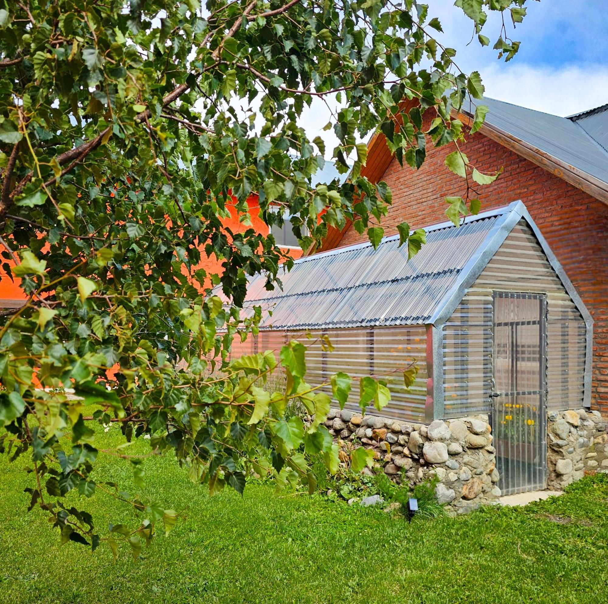 Hotel Lunajuim El Chalten Exteriör bild